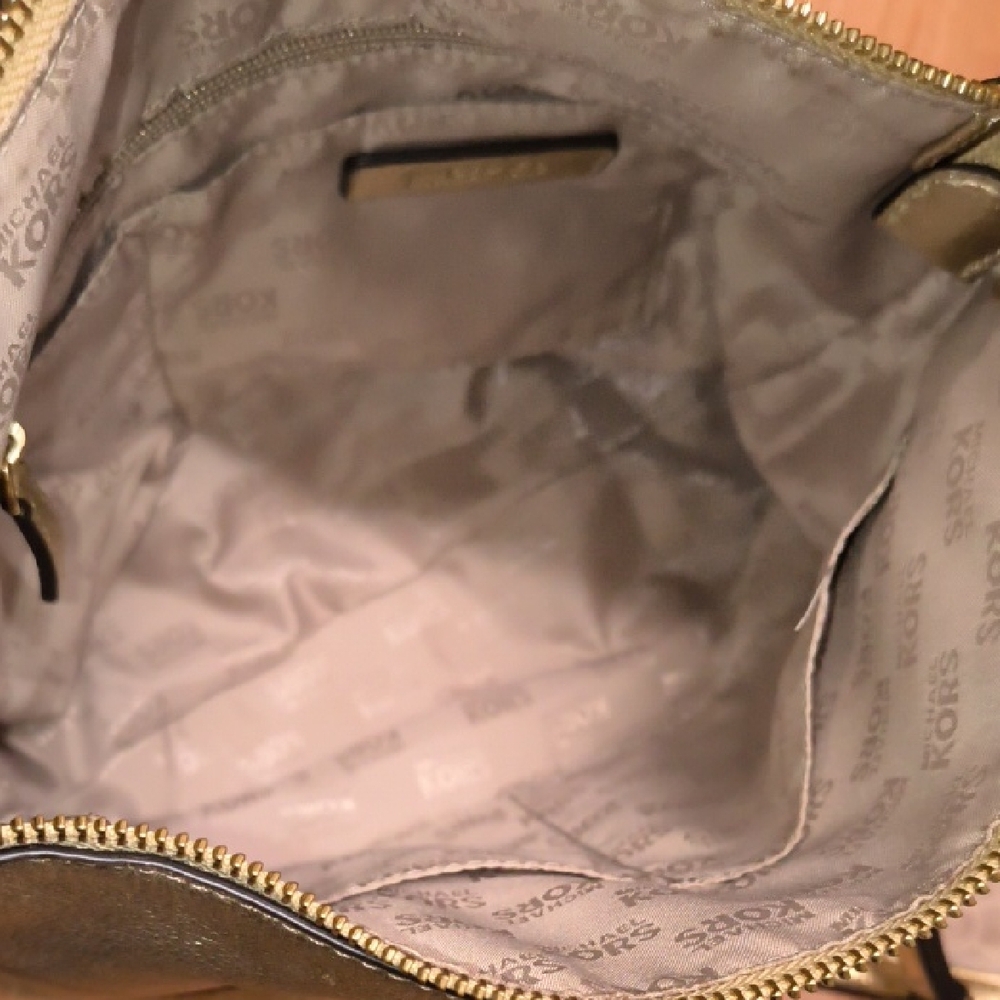 Michael Kors Gold Leather Shoulder Bag & Card Holder 😍 Shimmery 😍 - Picture 8 of 16